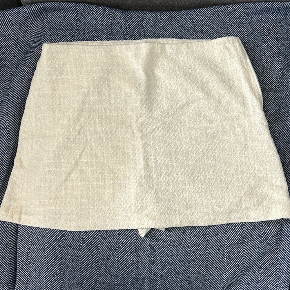 Tweed mini skirt A&F large